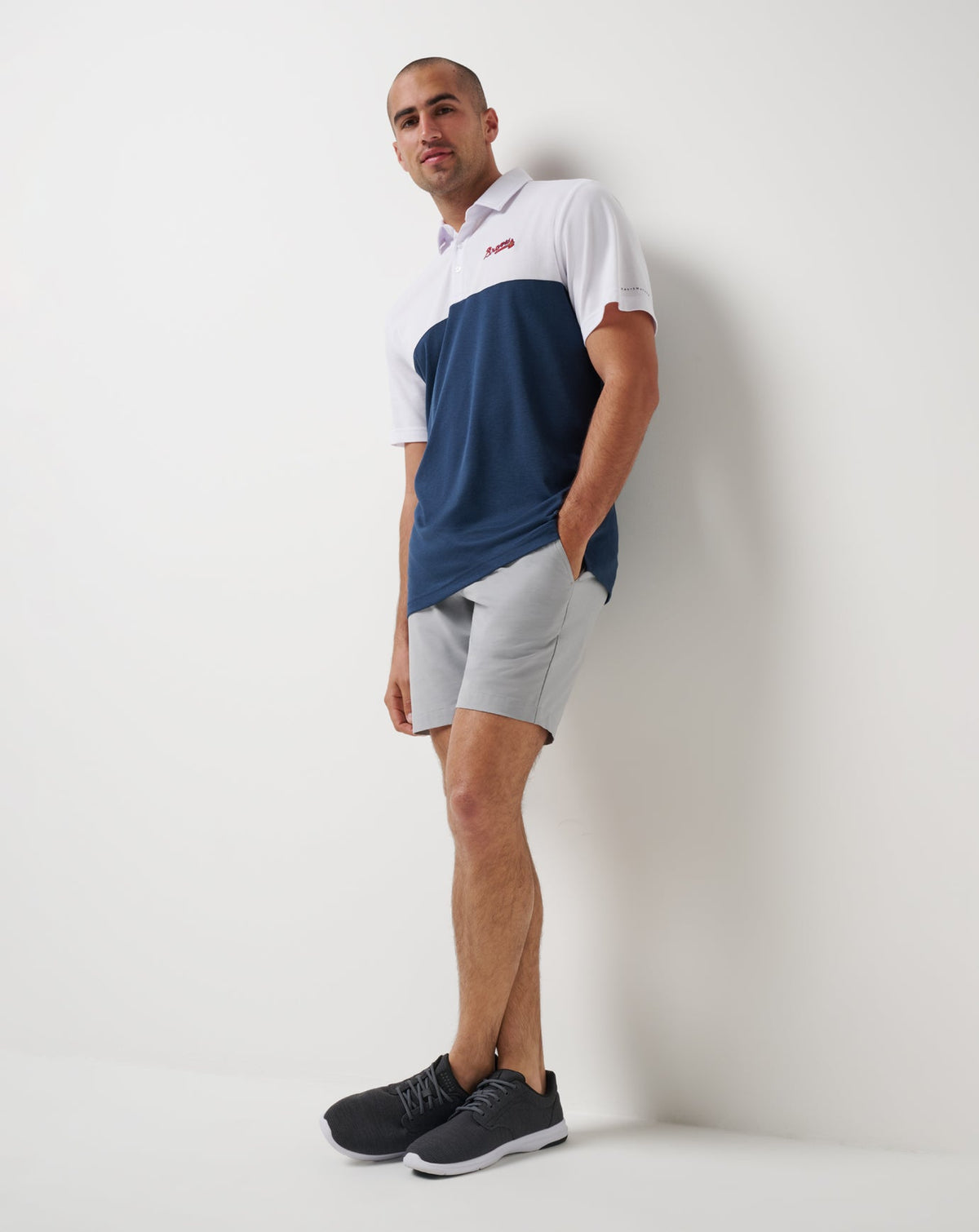 Atlanta Braves Home Run Leader Polo White/Navy | Travis Mathew