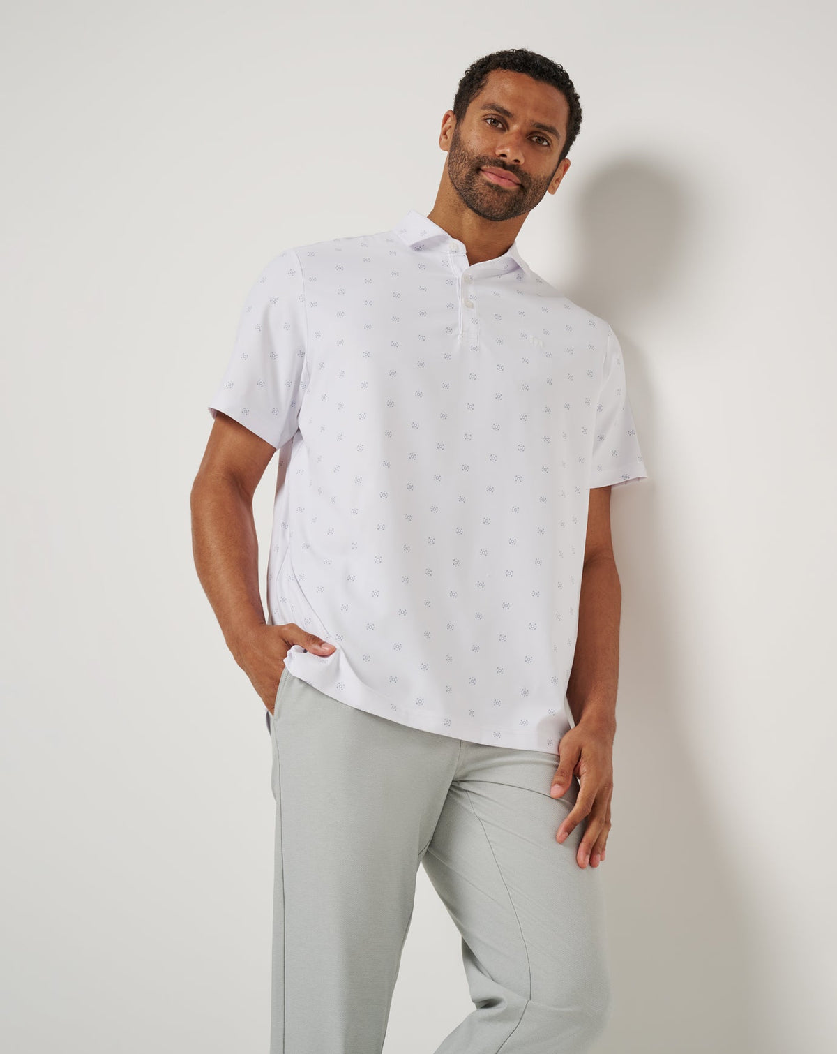 Air Taxi Polo White | Travis Mathew