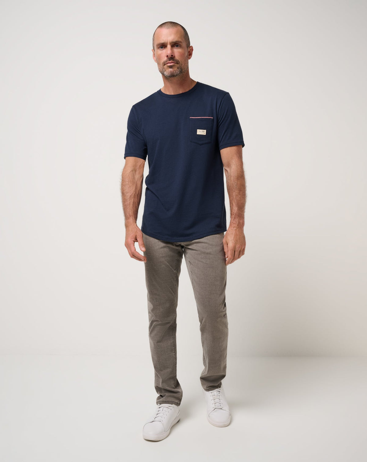 TM Social Club Tee Total Eclipse | Travis Mathew