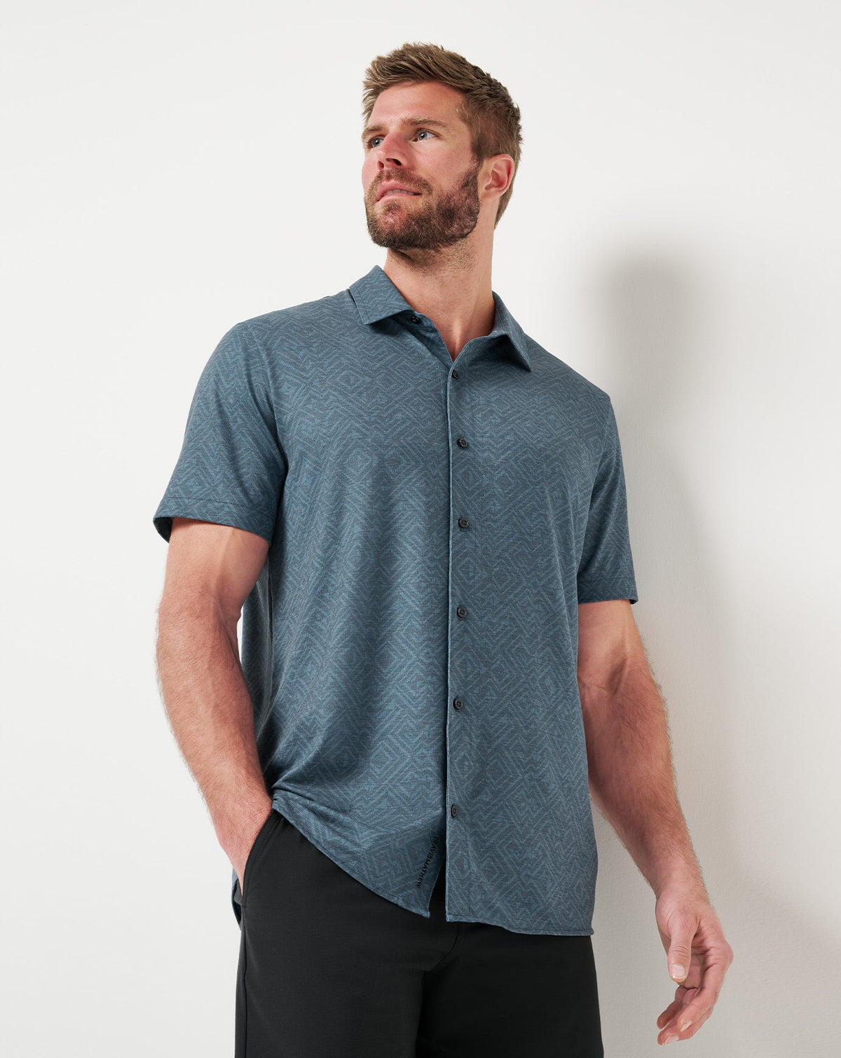 Knit Featherweight Night Button-Up Mood Indigo/Vintage Indigo | Travis Mathew