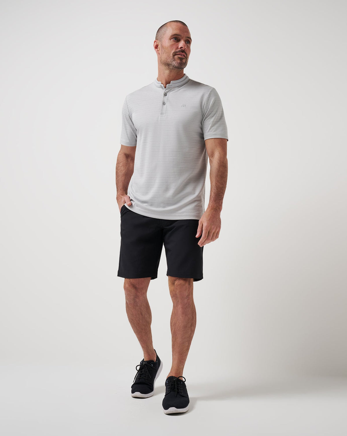 Wanderlust Short 9In Black | Travis Mathew