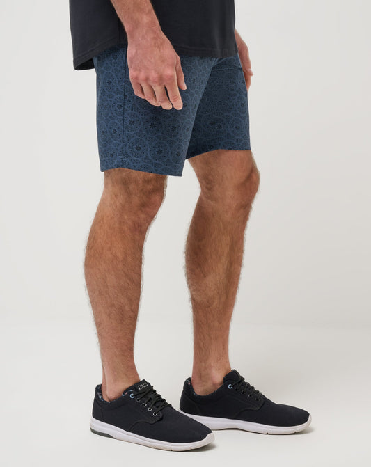 Beyond The Limits Short 9In Mood Indigo/Vintage Indigo | Travis Mathew