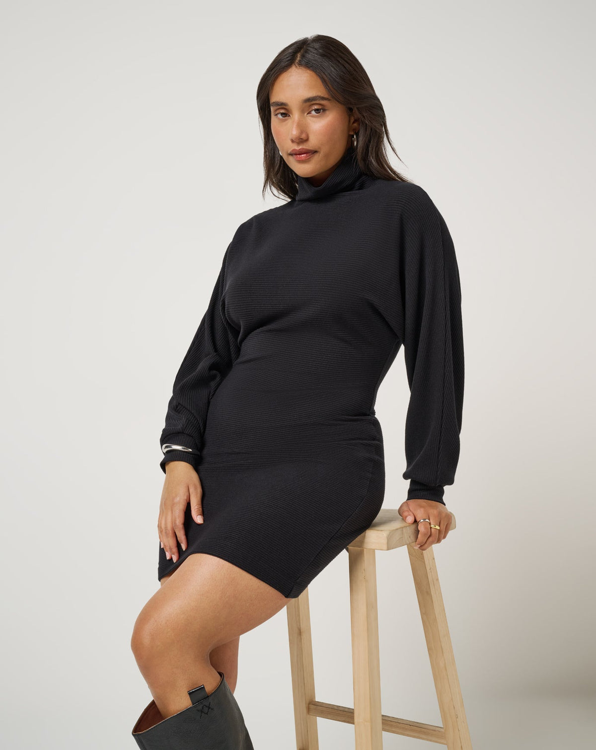 Evening Retreat Dress Black | Travis Mathew