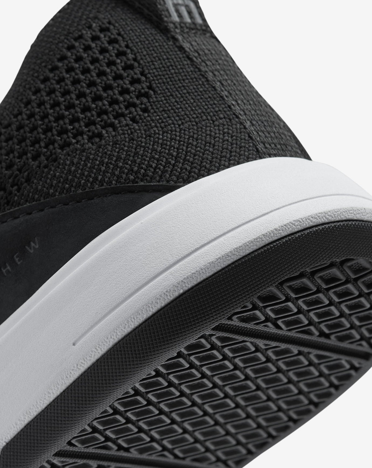The Modern One Shoe Black | Travis Mathew