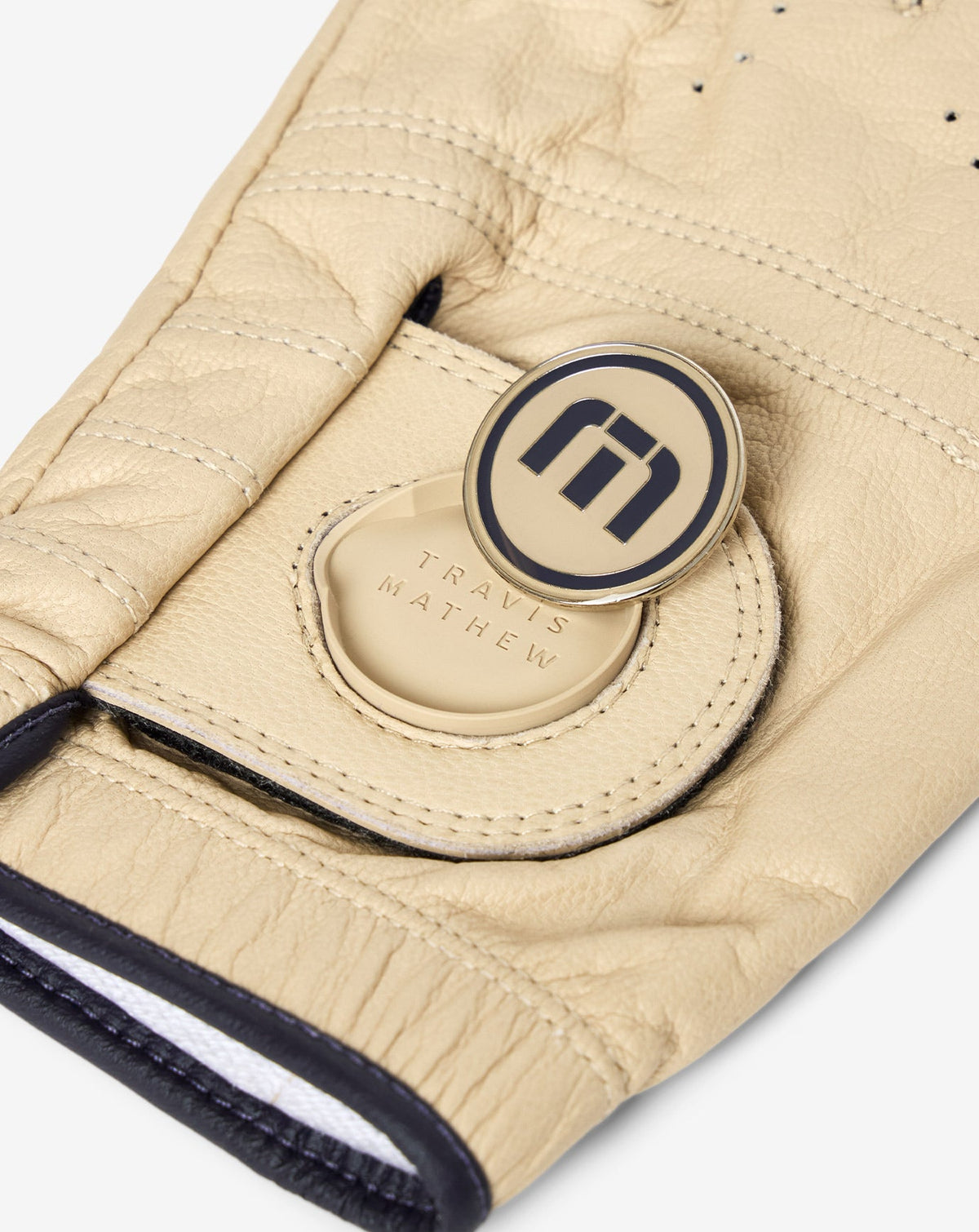 Play Caller Golf Glove Italian Sand | Travis Mathew