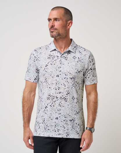 Featherweight Chill Polo White | Travis Mathew