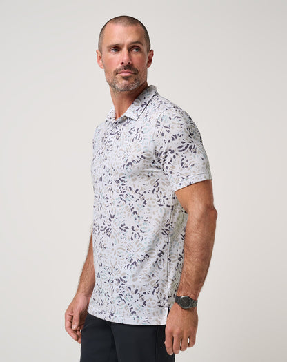 Featherweight Chill Polo White | Travis Mathew