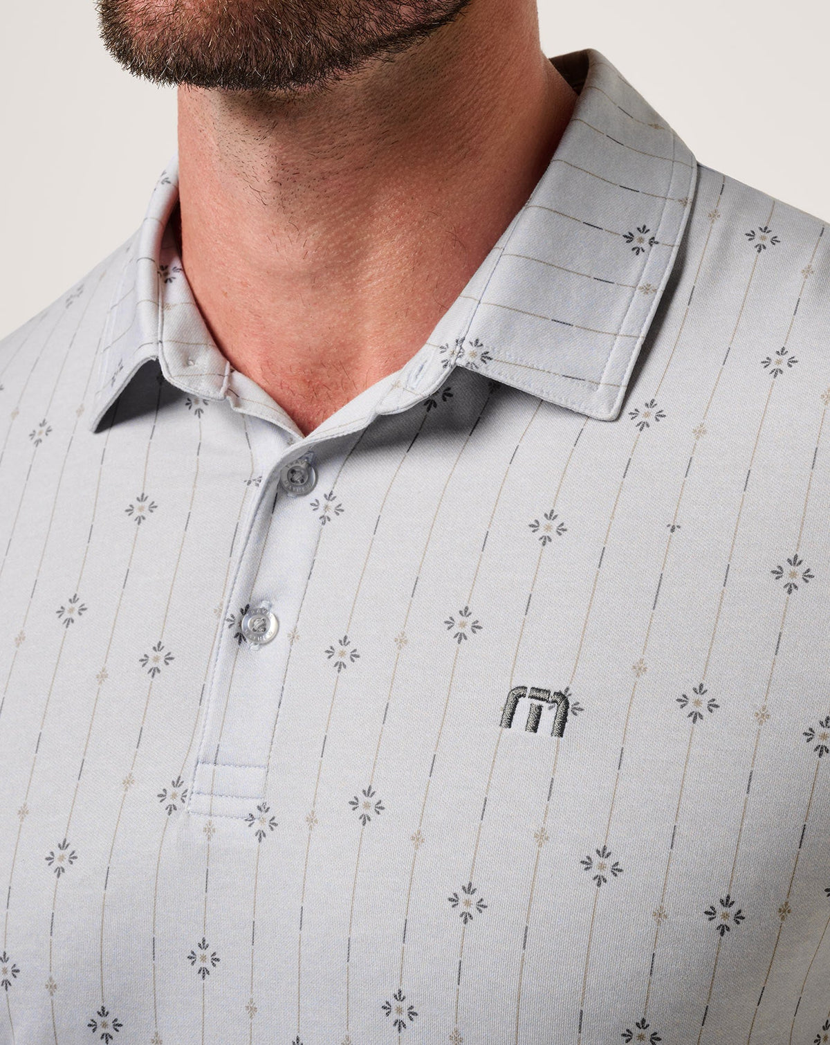 Featherweight Deco Polo Heather Light Grey | Travis Mathew