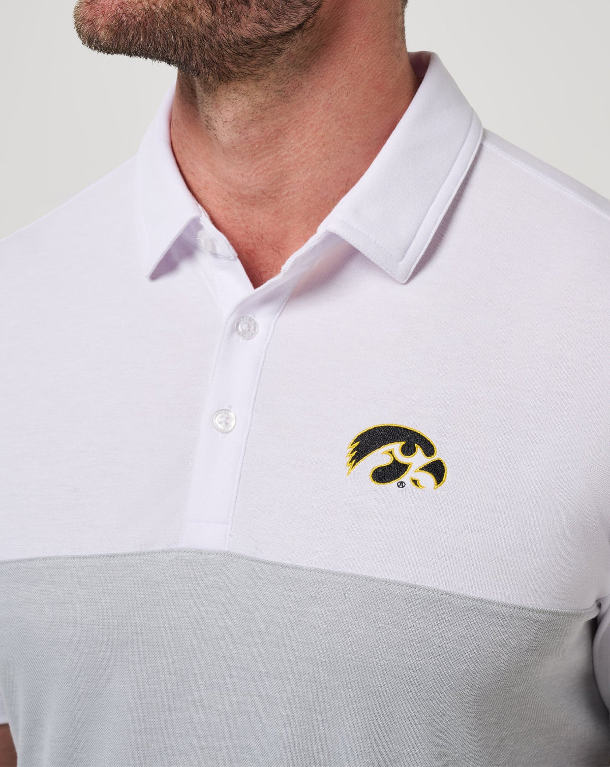 Iowa Drop Back Polo White/Heather Grey | Travis Mathew