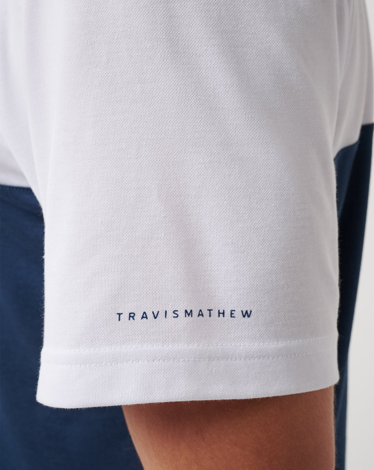 Atlanta Braves Home Run Leader Polo White/Navy | Travis Mathew