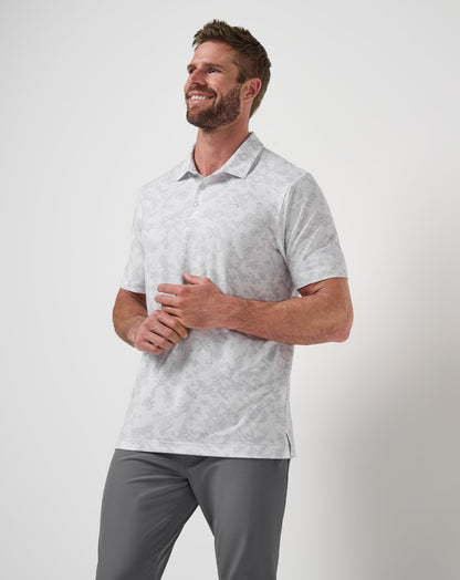 Featherweight Steep Wave Polo White | Travis Mathew