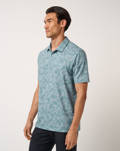 Featherweight Steep Wave Polo Cameo | Travis Mathew