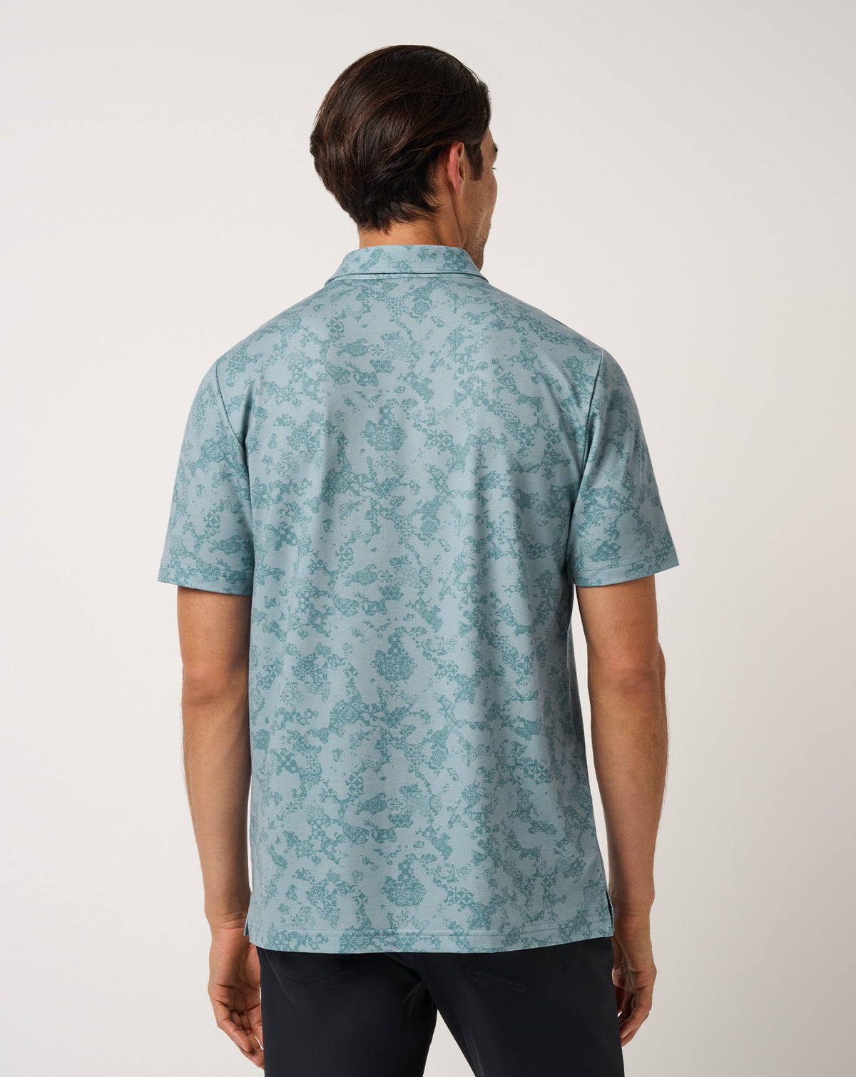 Featherweight Steep Wave Polo Cameo | Travis Mathew