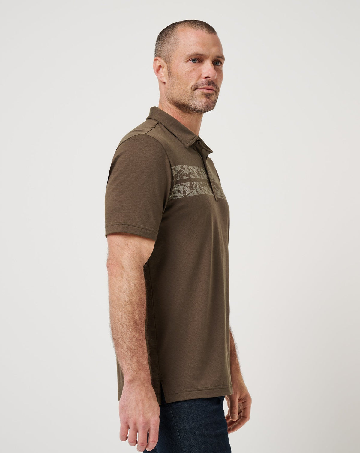 Orchard Walk Polo Chocolate | Travis Mathew