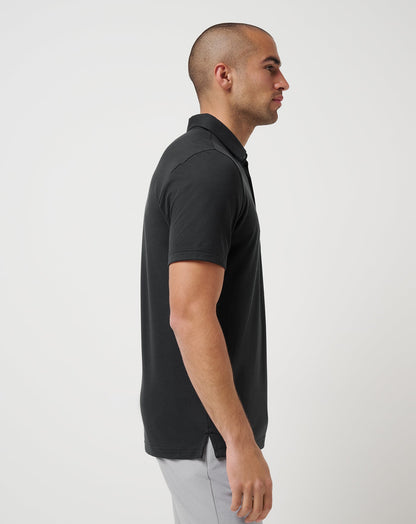 Featherweight Polo Black | Travis Mathew