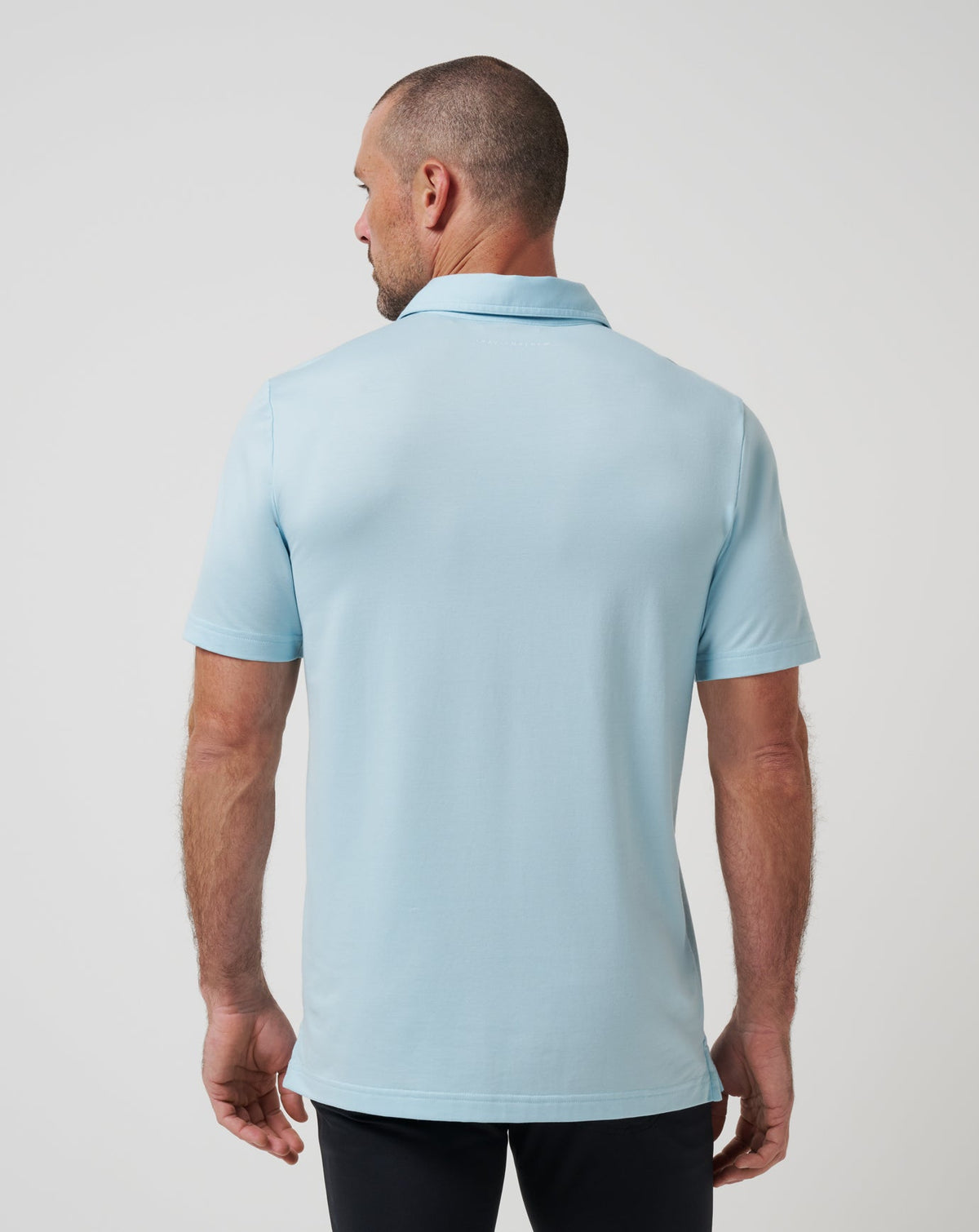 Featherweight Polo Cory Blue | Travis Mathew