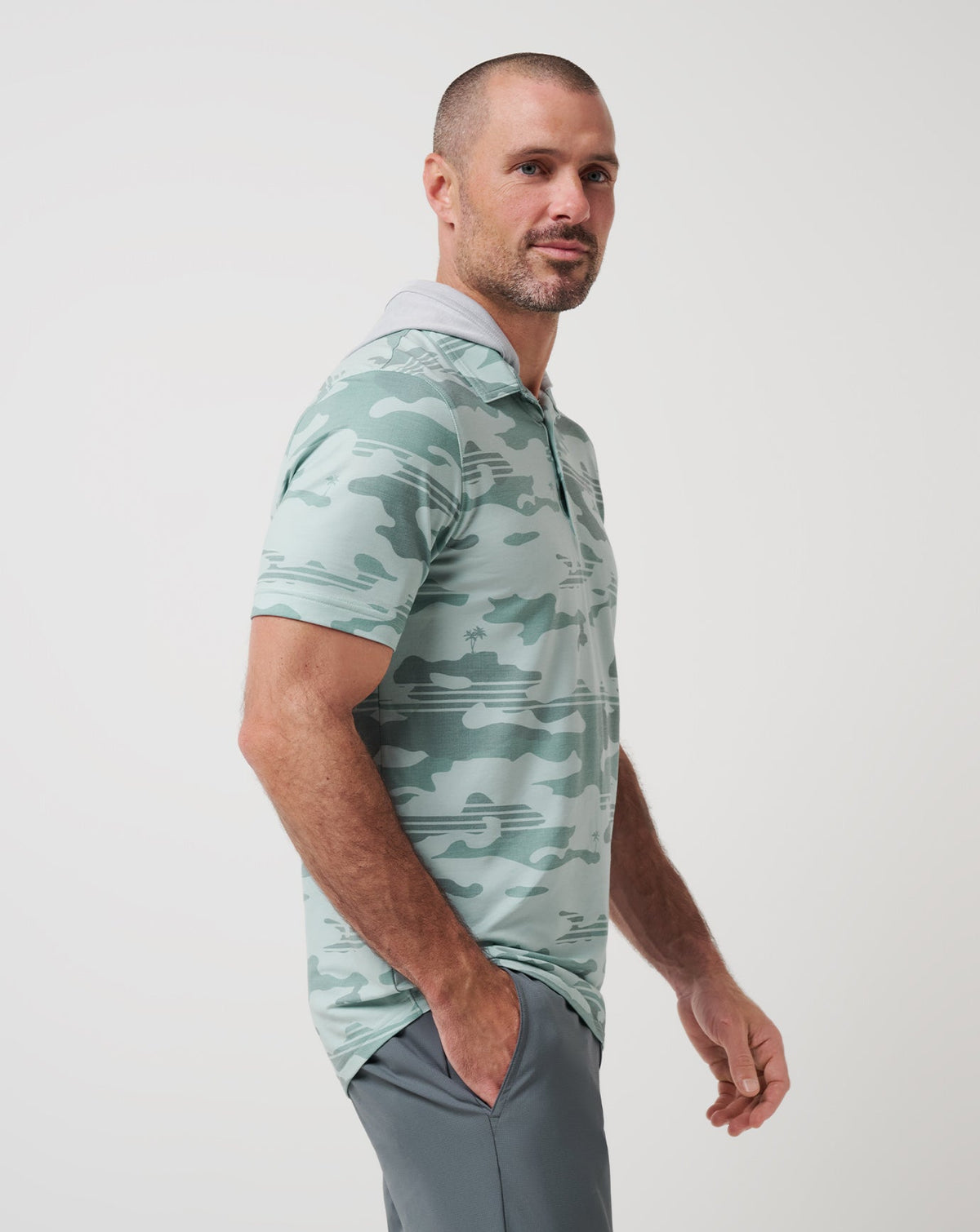 Featherweight Stealth Polo Gray Mist | Travis Mathew