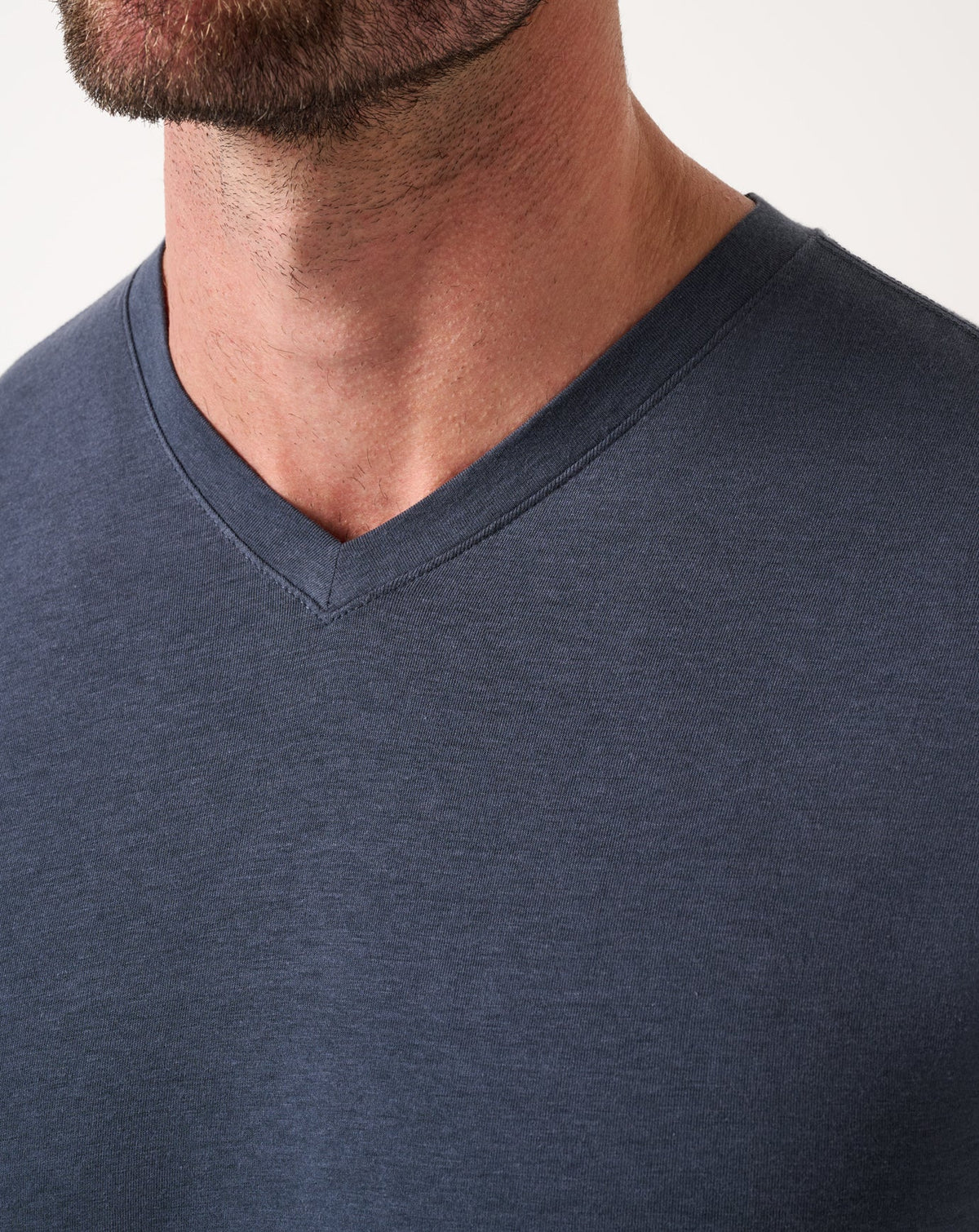 Cloud V-Neck Tee Blue Nights | Travis Mathew
