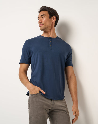 Cloud Henley Tee Total Eclipse | Travis Mathew