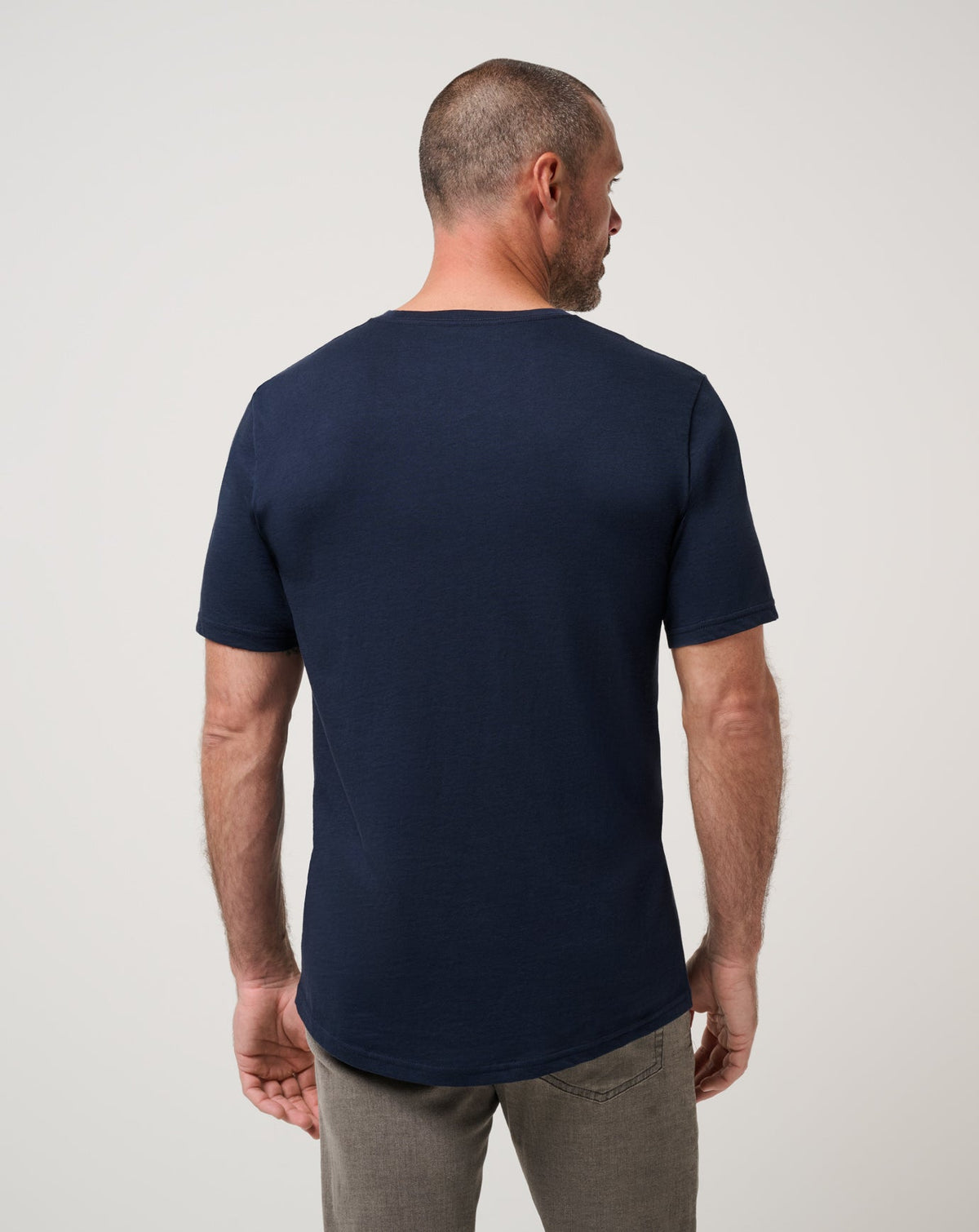 TM Social Club Tee Total Eclipse | Travis Mathew