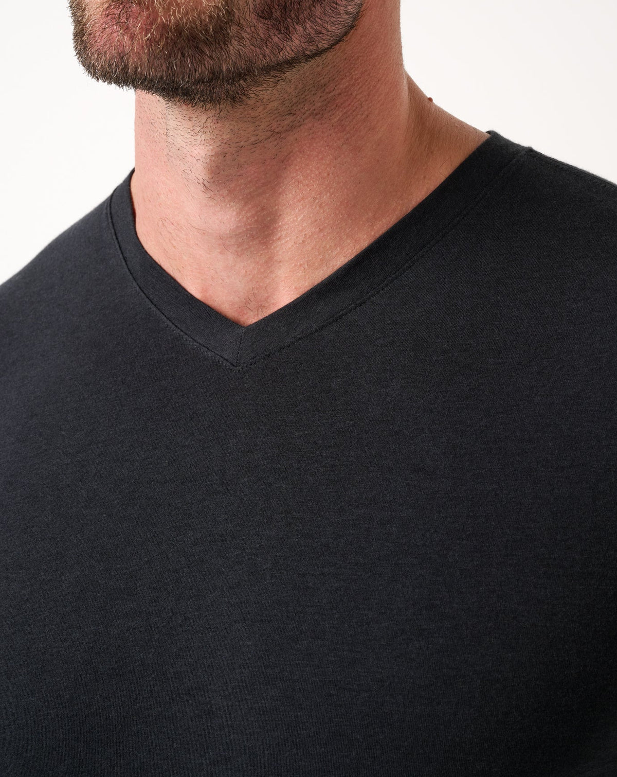 Cloud V-Neck Tee Black | Travis Mathew