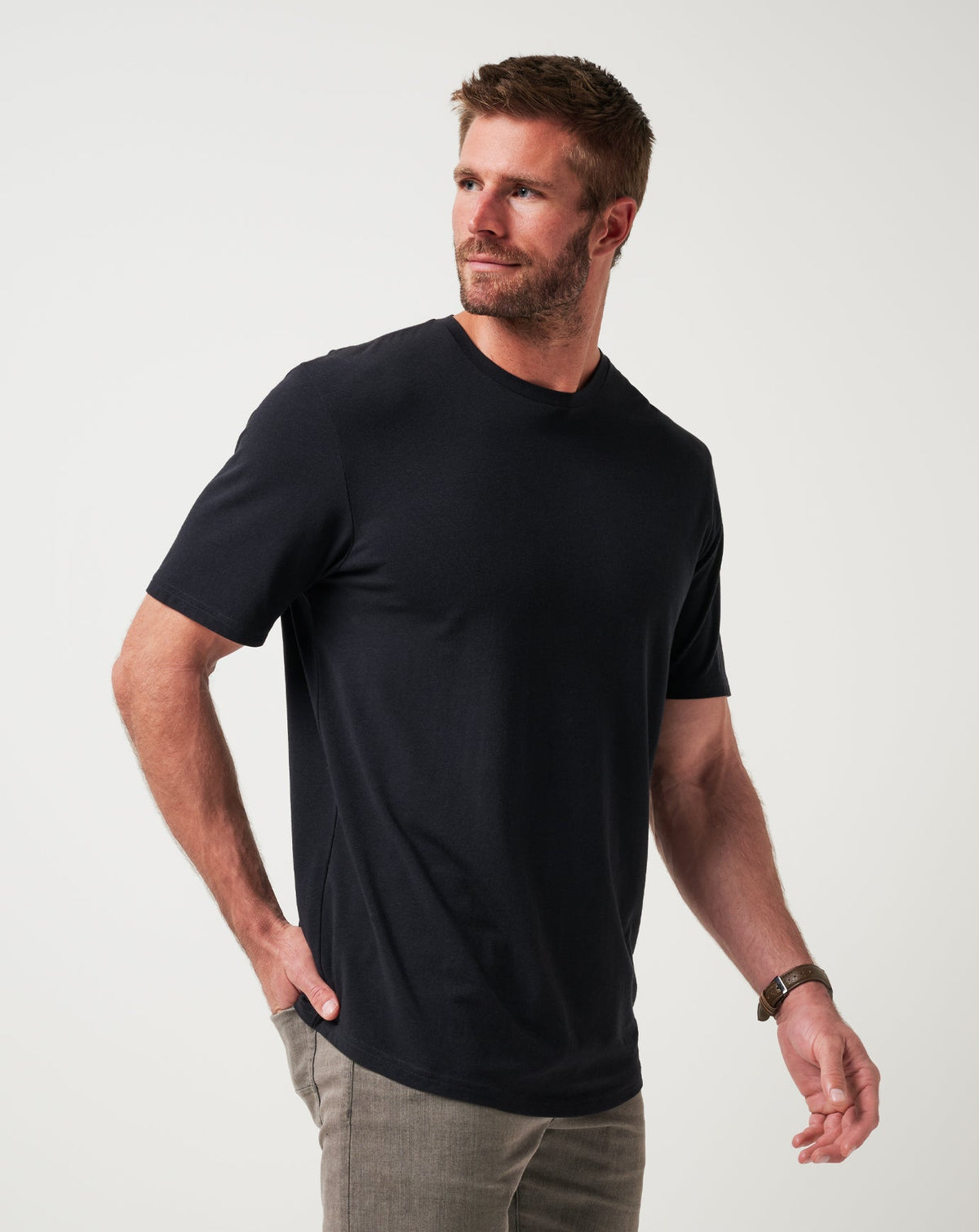 Cloud Crew Tee Black | Travis Mathew