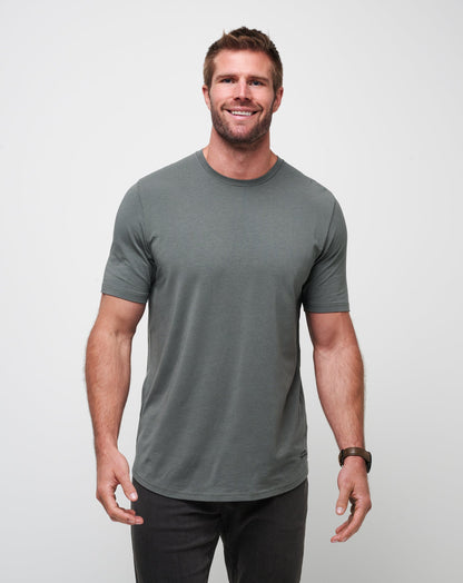 Cloud Crew Tee Dark Olive | Travis Mathew