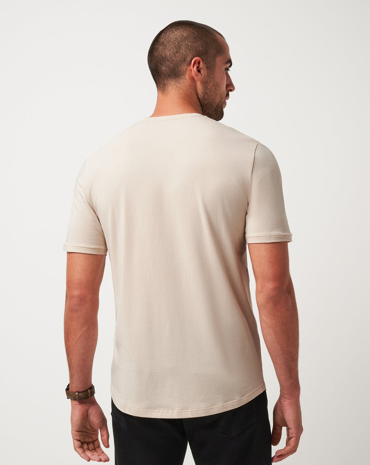 Cloud Crew Tee Italian Sand | Travis Mathew