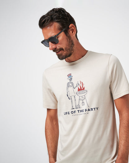 Grill And Thrill Tee Italian Sand | Travis Mathew