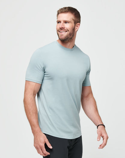 Cloud Crew Tee Arona | Travis Mathew