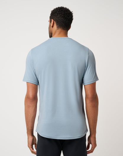 Cloud Crew Tee Ash Blue | Travis Mathew