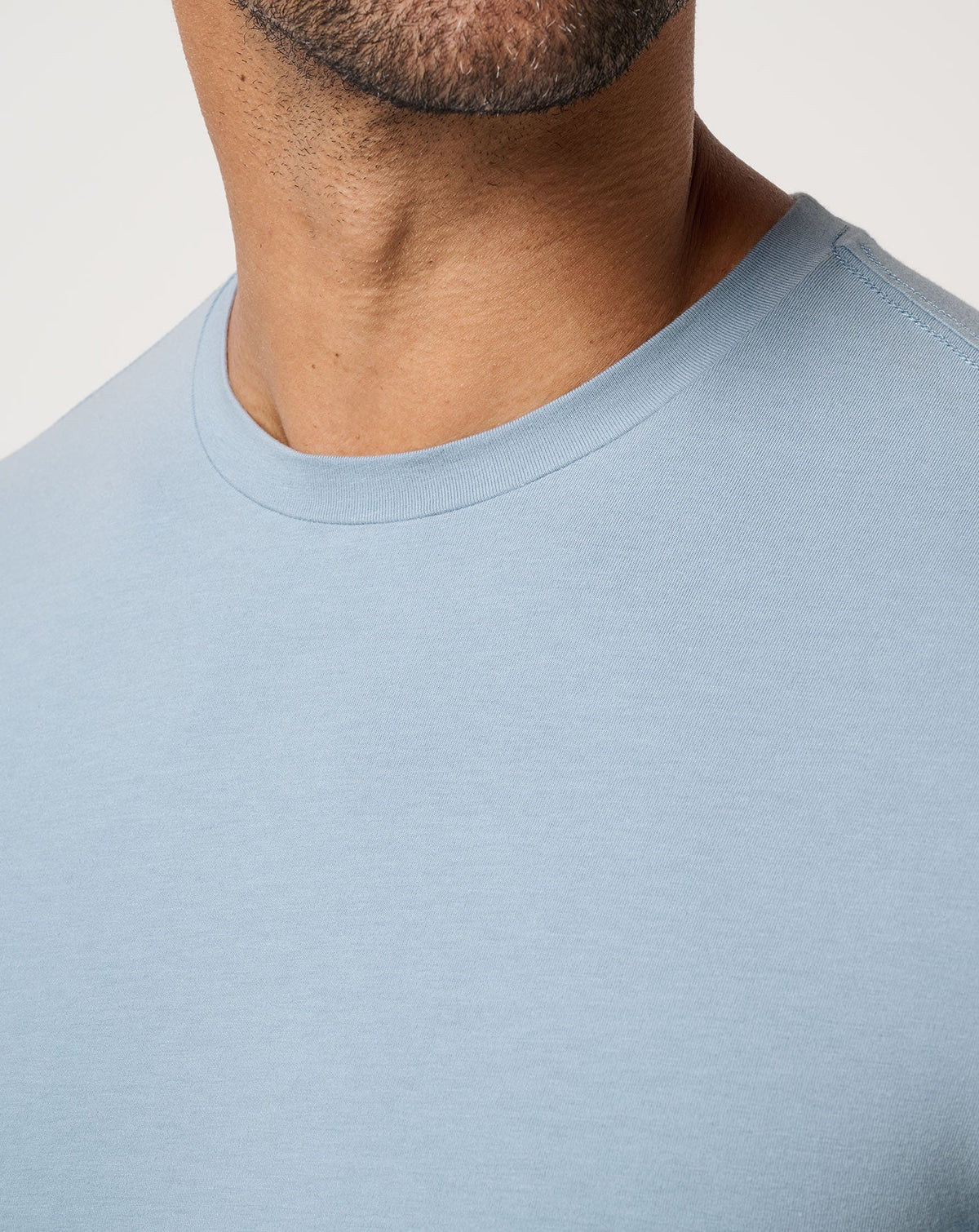 Cloud Crew Tee Ash Blue | Travis Mathew