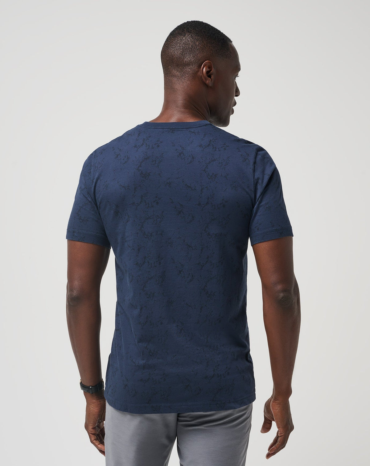 Warmer Tides Tee Total Eclipse | Travis Mathew
