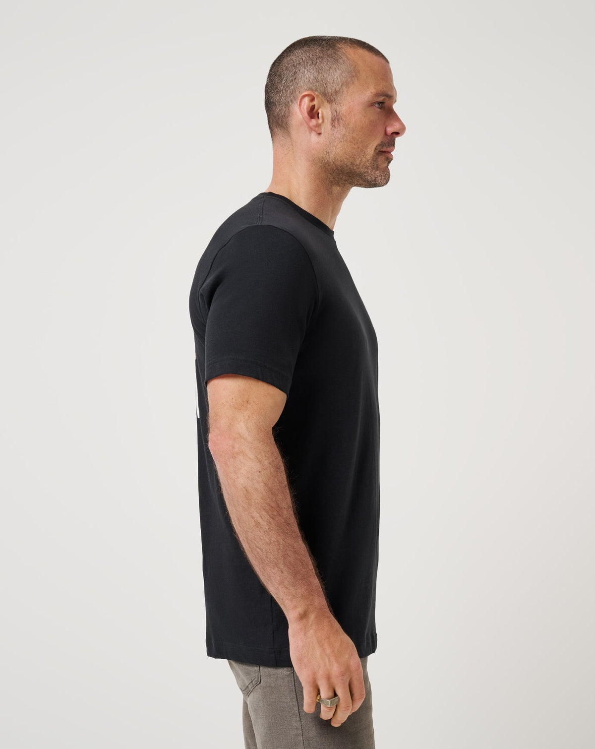 Art Scene Tee Black | Travis Mathew
