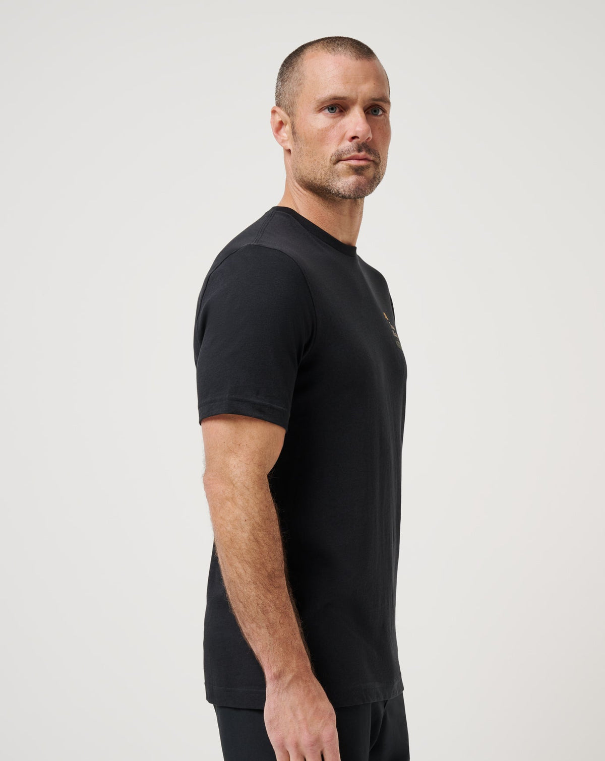 TM Beach Club Tee Black | Travis Mathew