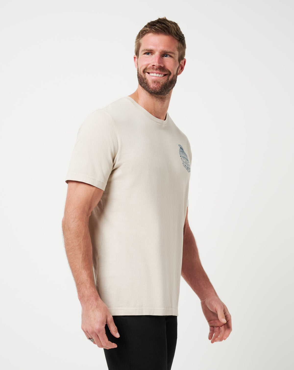 Name Association 2.0 Tee Italian Sand | Travis Mathew