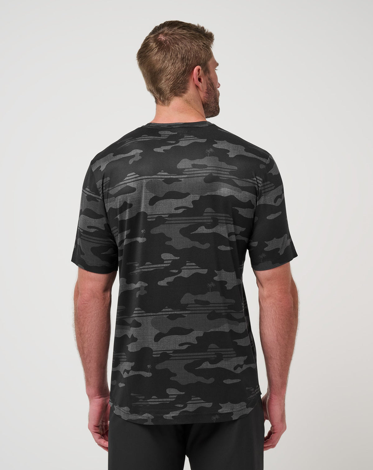 Season Stealth Tee Black | Travis Mathew