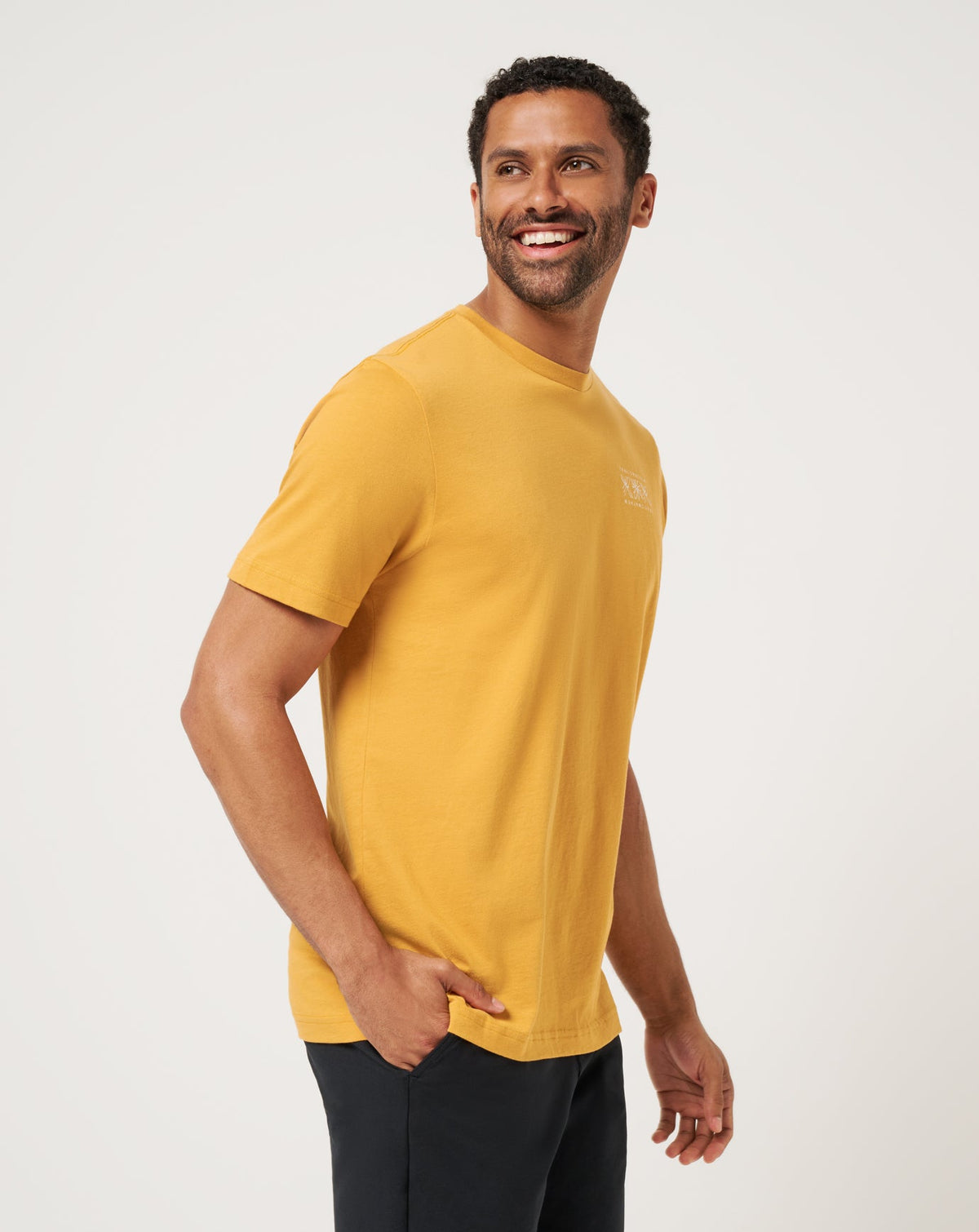 Crosscheck Tee Spruce Yellow | Travis Mathew