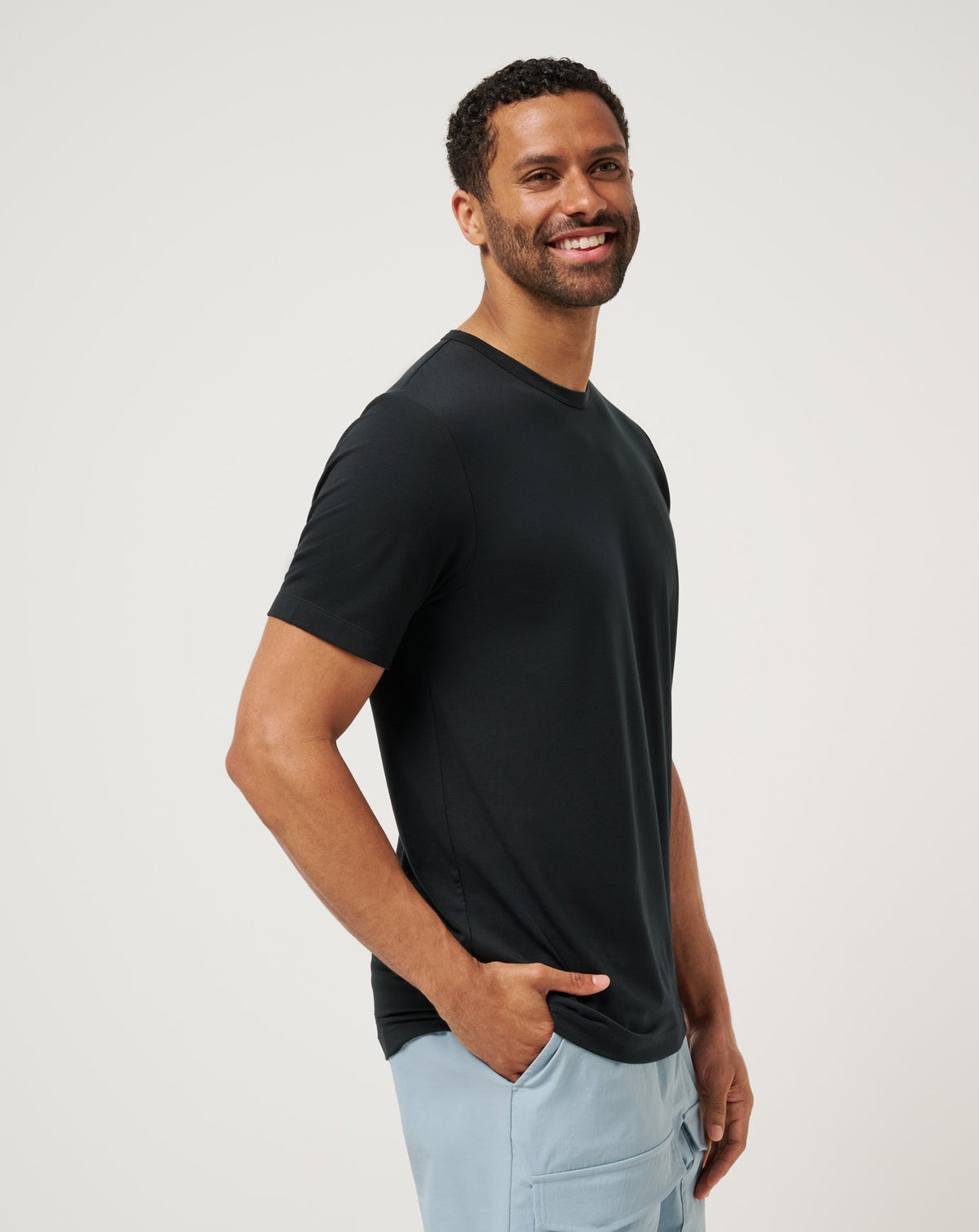 Long Holiday Tee Black | Travis Mathew