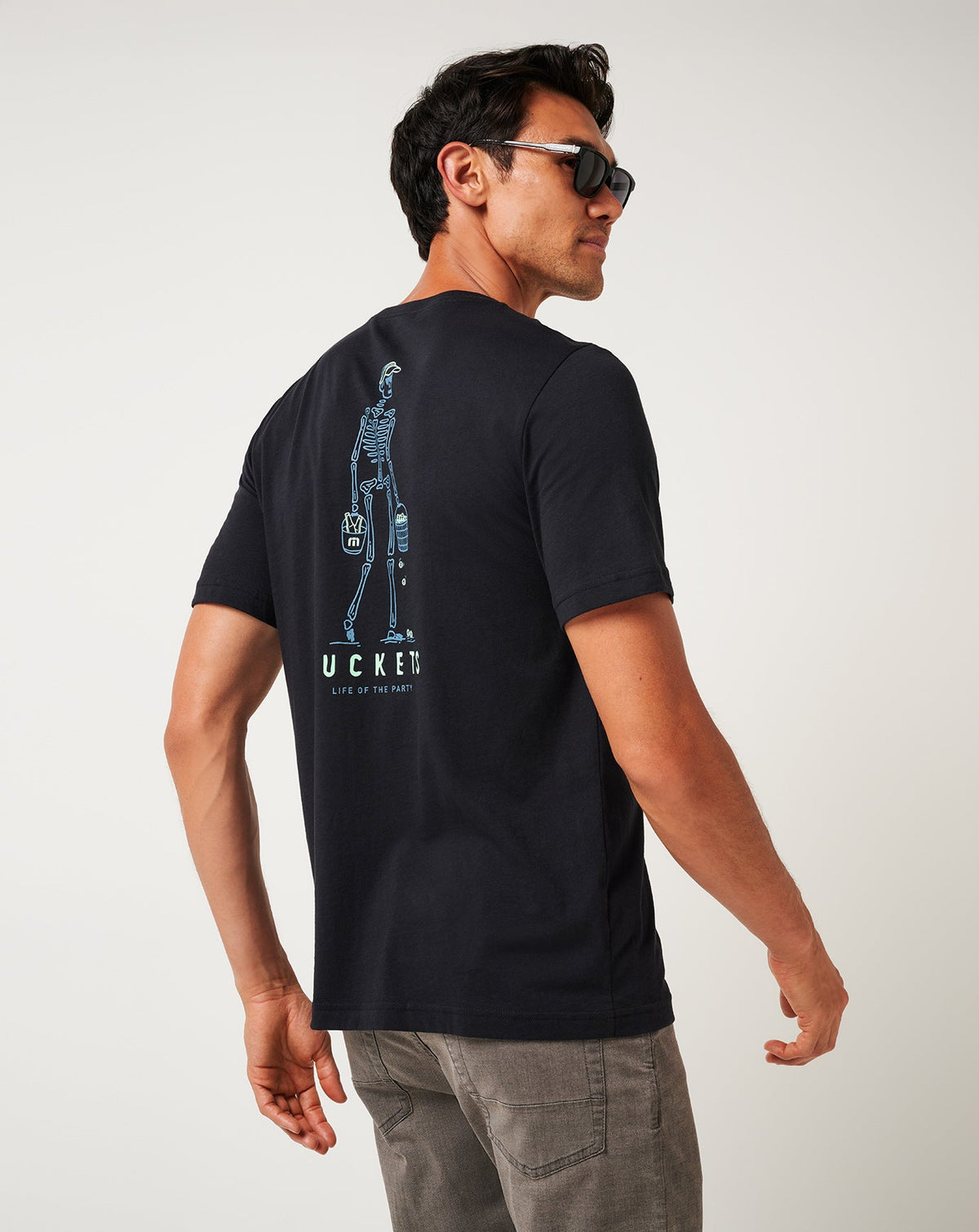 Lost Buckets Tee Black | Travis Mathew