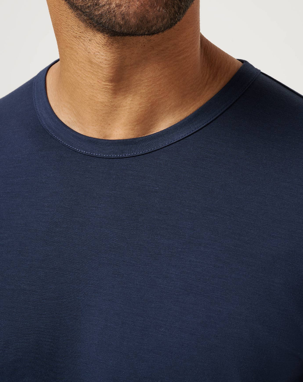 Long Holiday Tee Total Eclipse | Travis Mathew