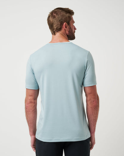 Long Holiday Tee Arona | Travis Mathew