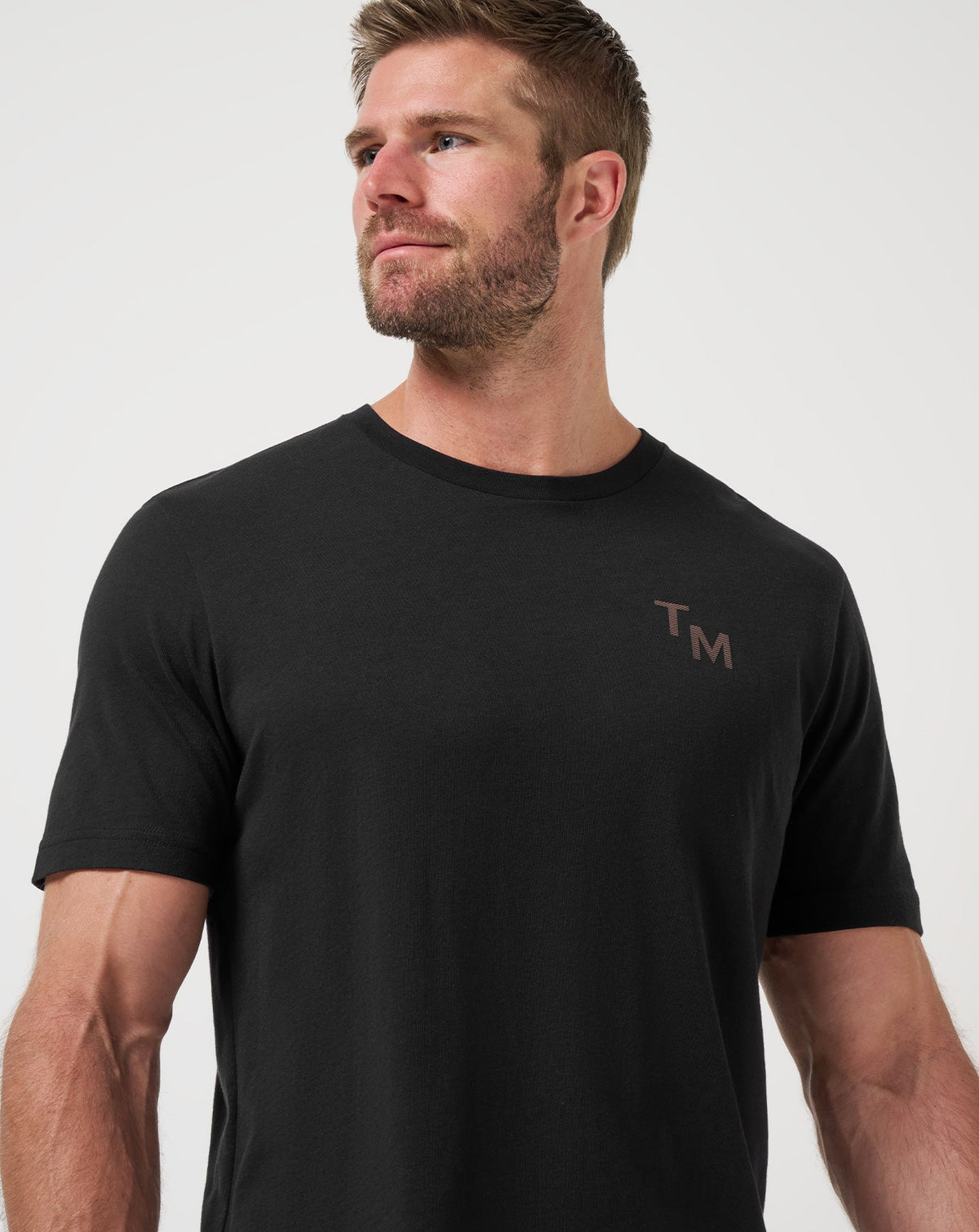 End Around Tee Black | Travis Mathew
