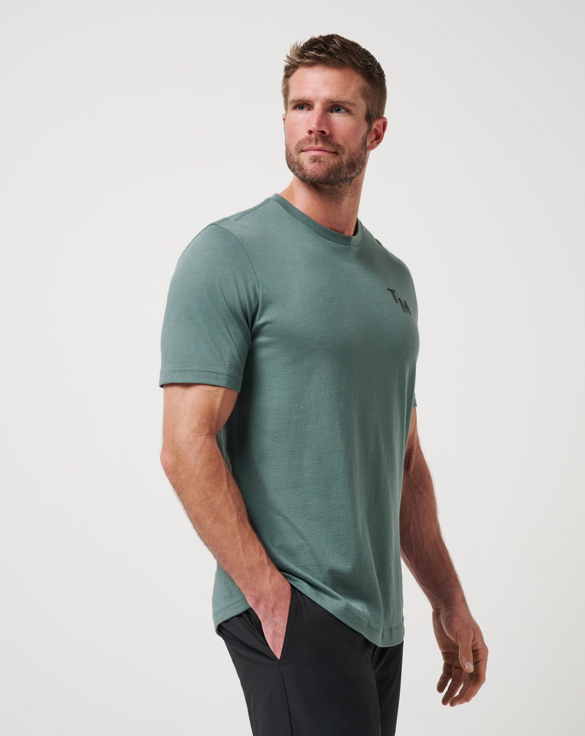 End Around Tee Balsam Green | Travis Mathew