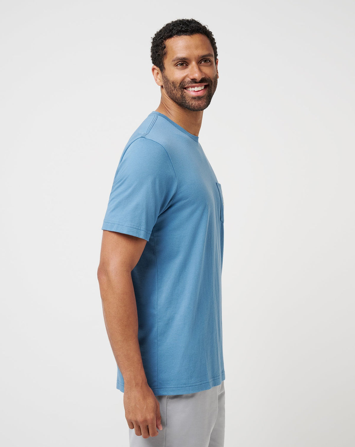 Bungalow Bliss Tee Stellar Blue | Travis Mathew