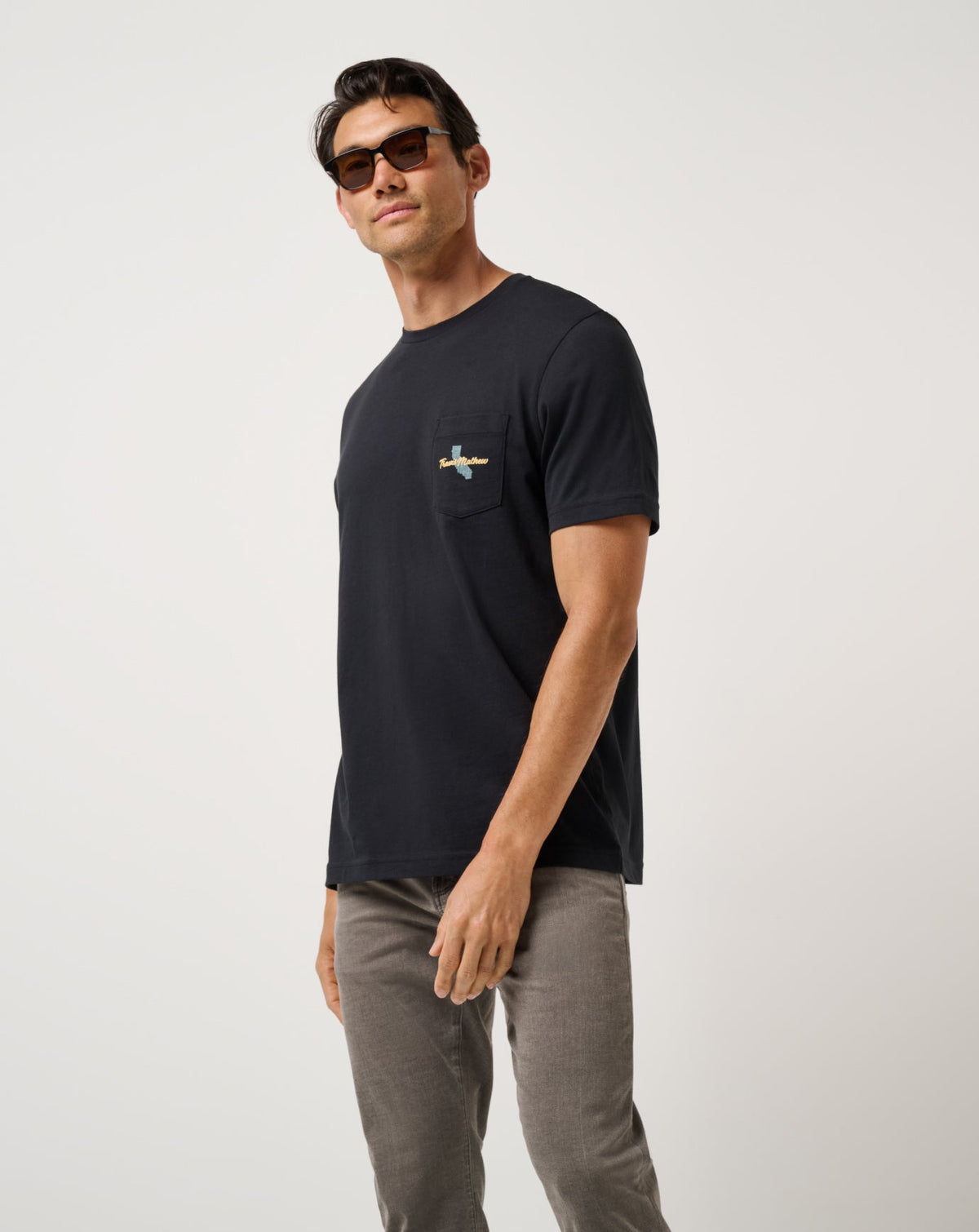 Pacific Grove Tee Black | Travis Mathew