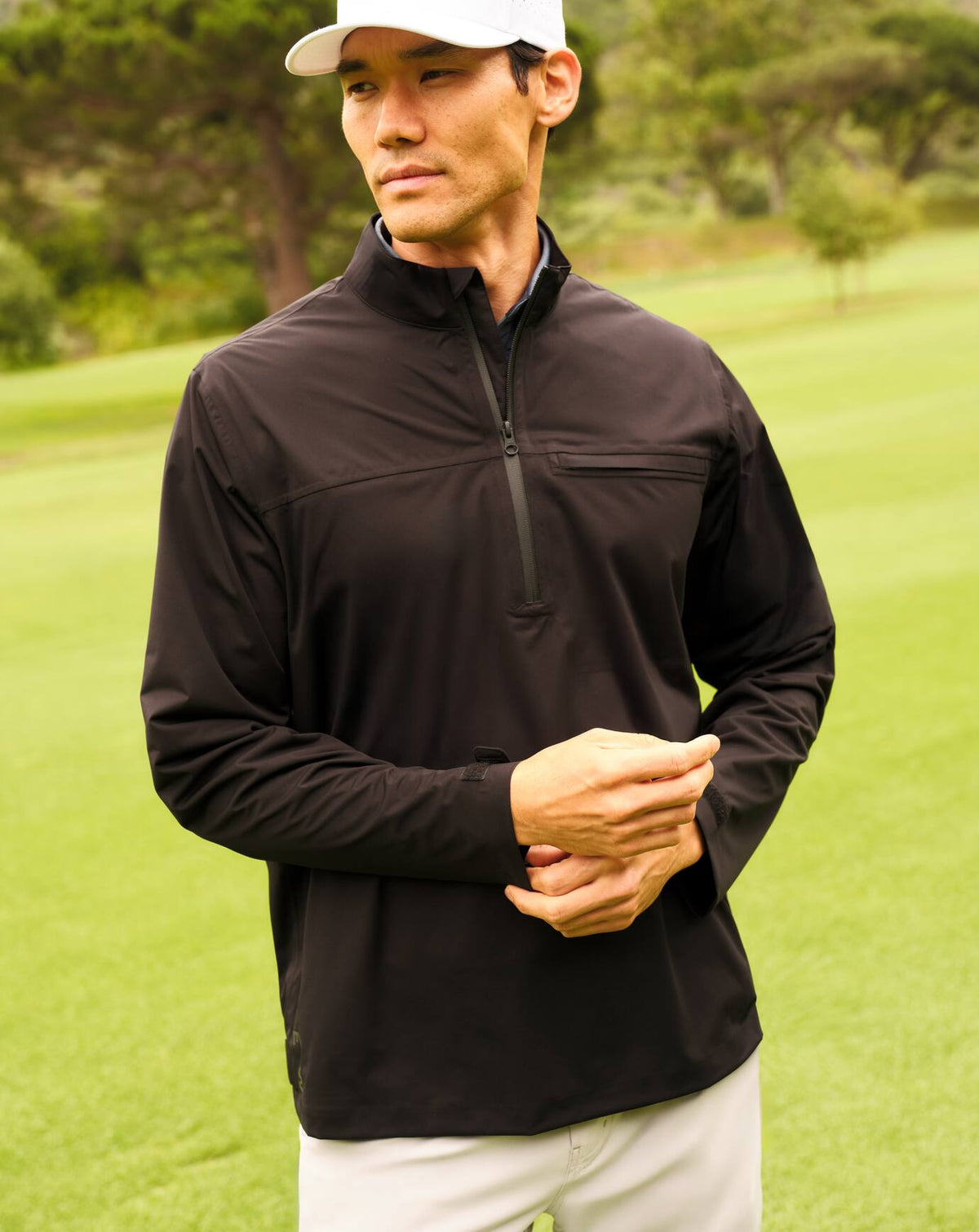 On Course 2.0 Quarter Zip Black | Travis Mathew