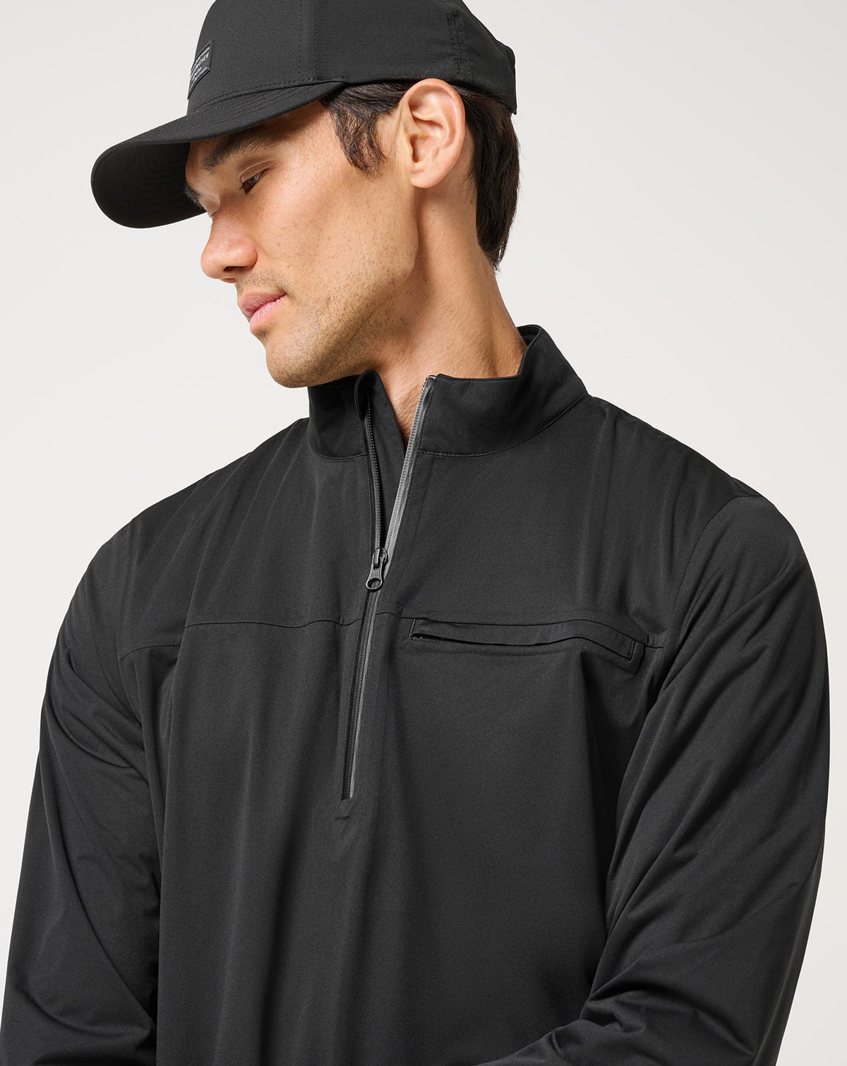 On Course 2.0 Quarter Zip Black | Travis Mathew