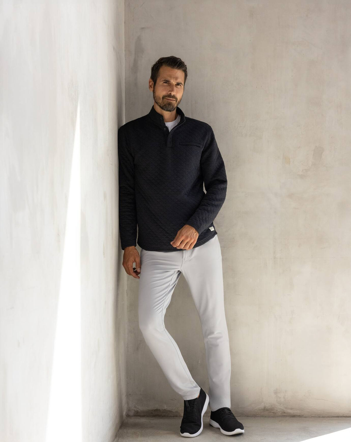 Transatlantic Quarter Zip Black | Travis Mathew