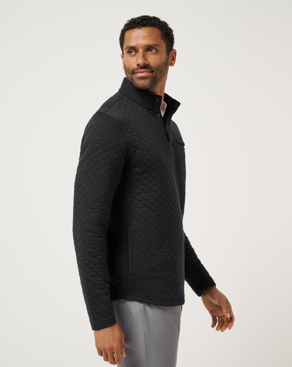 Transatlantic Quarter Zip Black | Travis Mathew